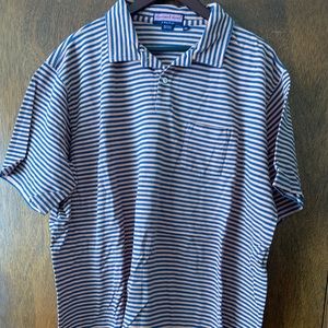Men’s XXL Vineyard Vines polo.